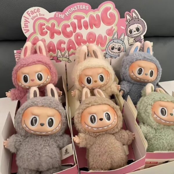 THE MONSTERS -Exciting Macaron Viny! Face Blind Box